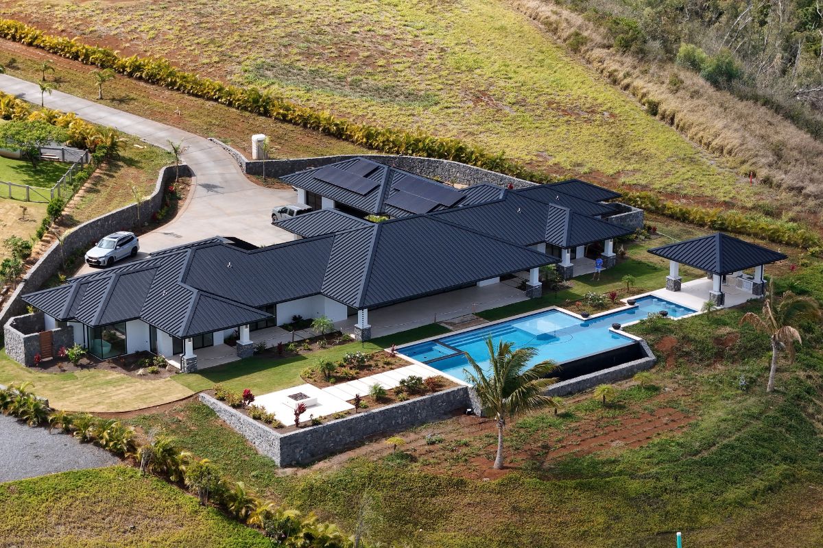 luxury custom home in Kapalua