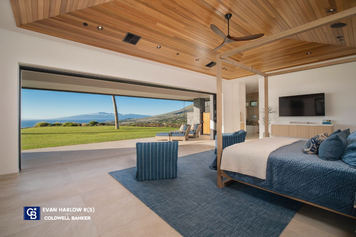 New Construction home in Launiupoko Maui